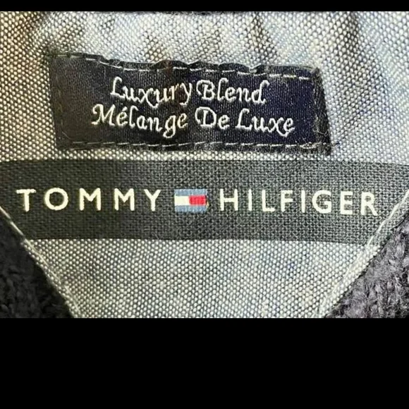 Tommy Hilfiger Men's Navy Cable Knit Sweater - Picture 4 of 6